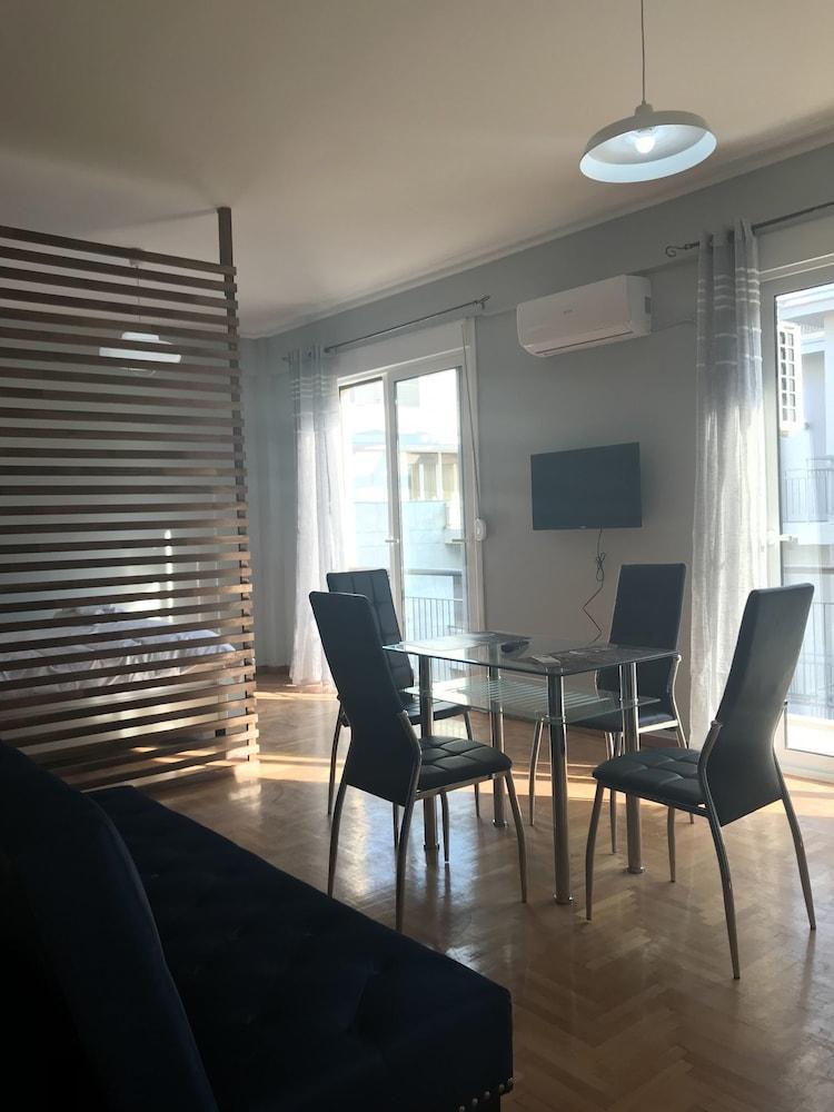 City Life Apartment In Athens Heart Екстериор снимка